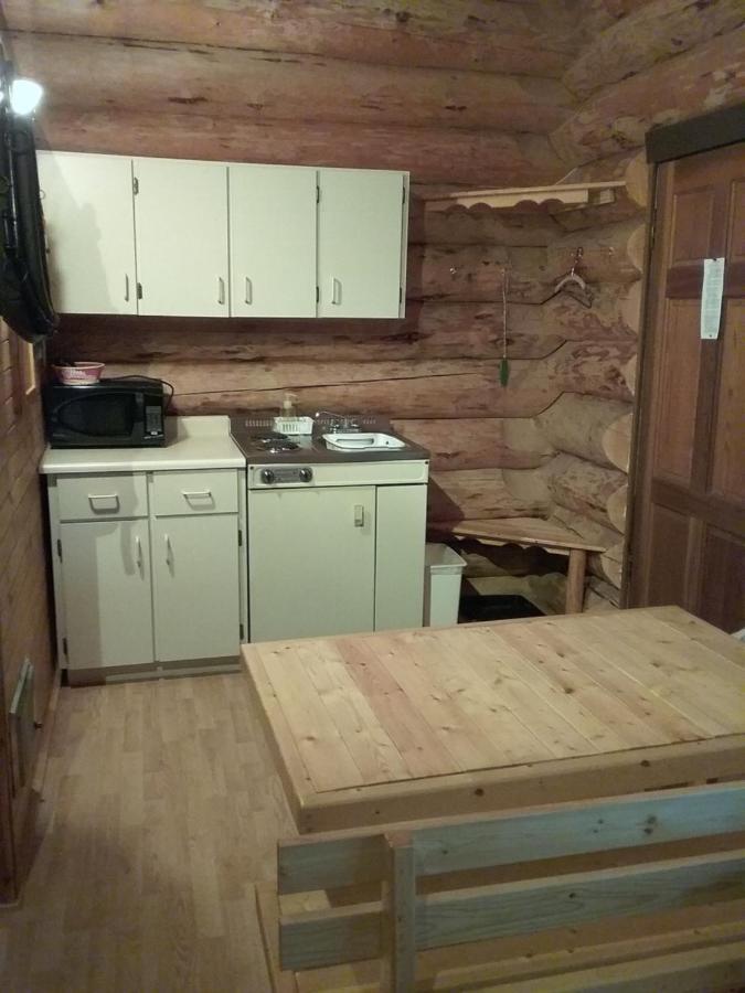 Wells Gray Guest Ranch Hotel Clearwater Exterior foto