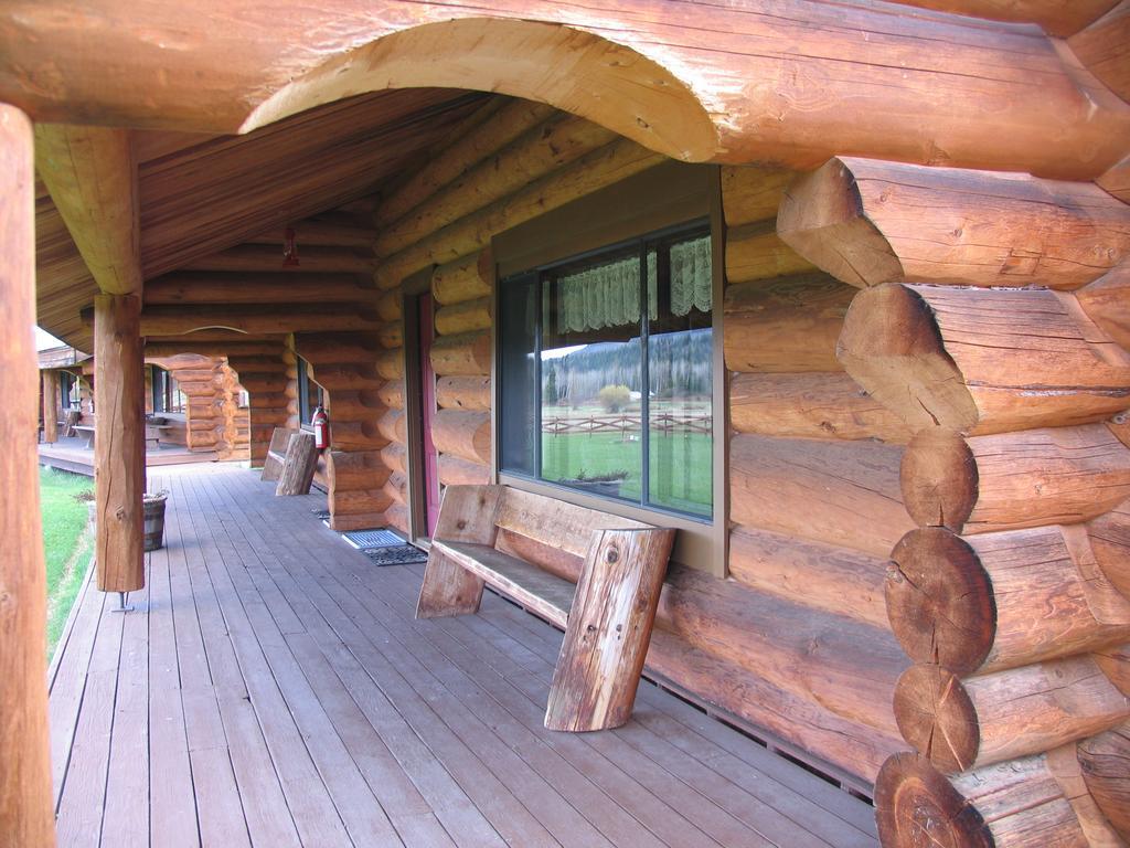 Wells Gray Guest Ranch Hotel Clearwater Exterior foto
